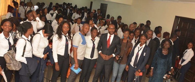 Conférence inaugurale à l’UCAO, André Silver Konan : « Une subtile chape de plomb pèse sur la presse ivoirienne » 14