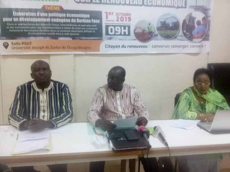 Burkina: Un symposium pour l'élaboration d'une politique de développement endogène 13