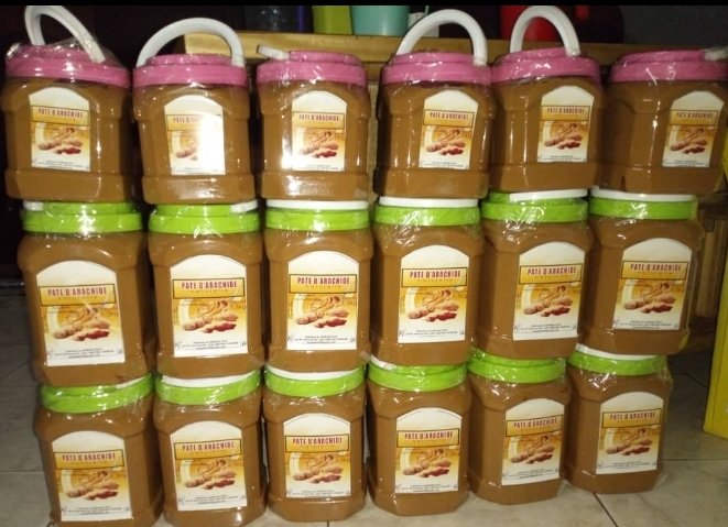 Burkina : Une étudiante ouvre une entreprise de pâte d'arachide 3 Burkina : Une étudiante ouvre une entreprise de pâte d'arachide 3