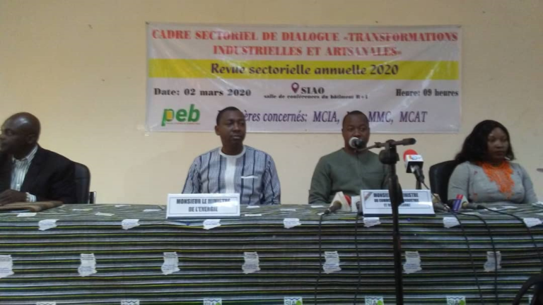 Cadre sectoriel de dialogue : un document consensuel en cours de validation 1 Cadre sectoriel de dialogue : un document consensuel en cours de validation 1