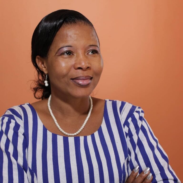 Yéli Monique KAM, candidate à la présidentielle de 2020 : « Je suis là pour défendre les aspirations profondes des burkinabè » 1 Yéli Monique KAM, candidate à la présidentielle de 2020 : « Je suis là pour défendre les aspirations profondes des burkinabè » 1