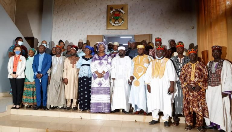 Burkina: des leaders religieux et coutumiers engagés contre les MGF et le mariage d’enfants. 1 Burkina: des leaders religieux et coutumiers engagés contre les MGF et le mariage d’enfants. 1