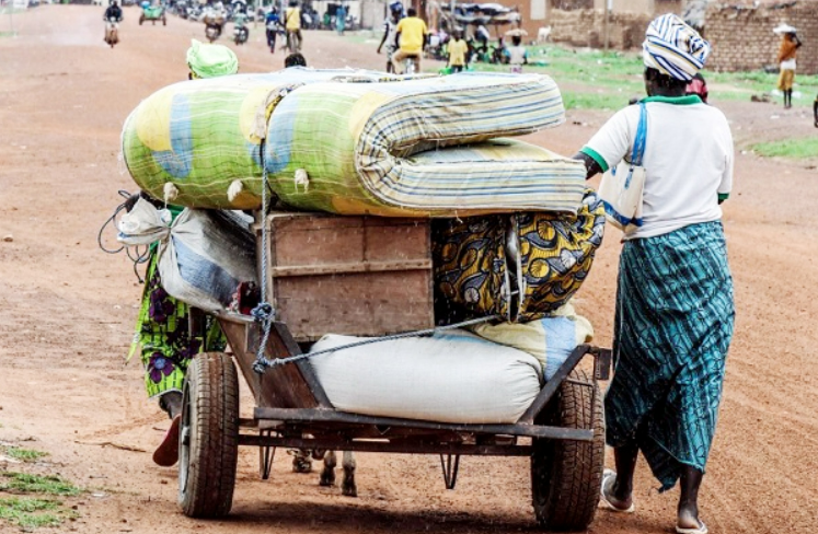 Burkina: près d'un million de femmes déplacées internes 9