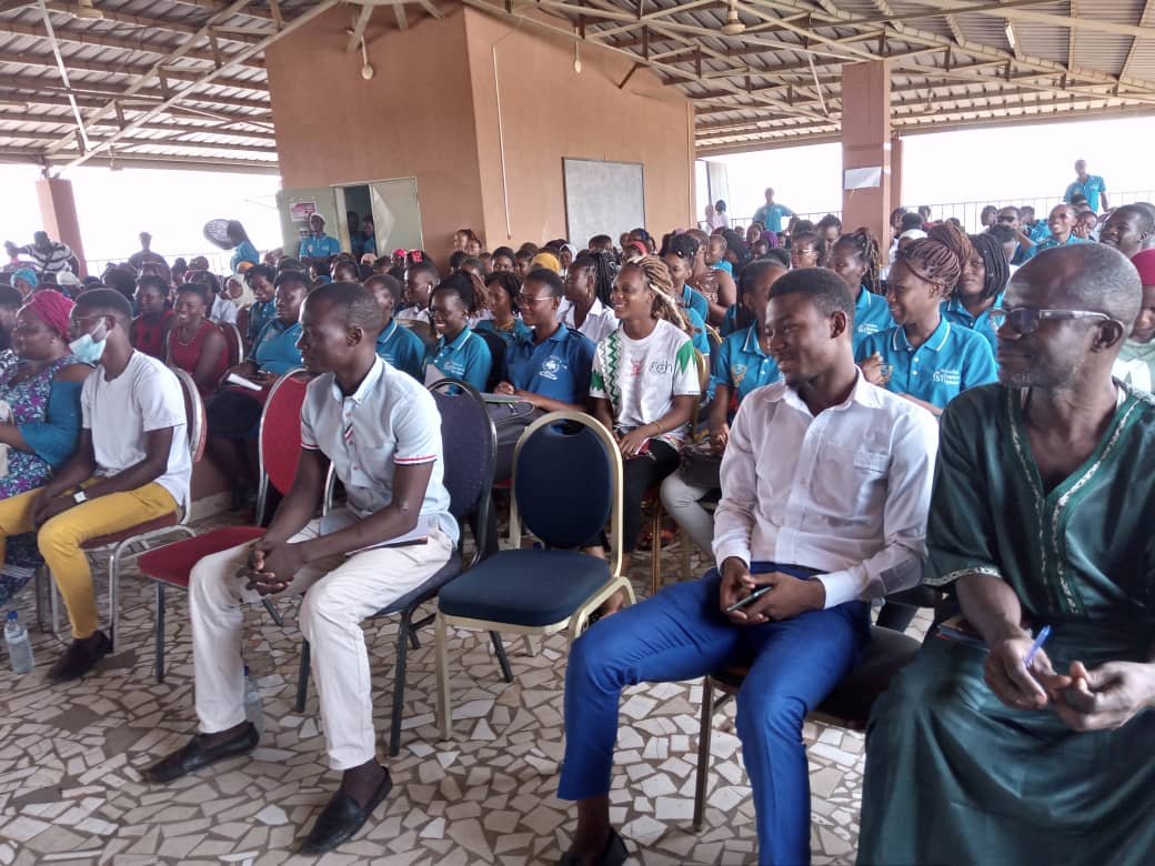 Entrepreneuriat féminin : Yéli Monique Kam et Stéphanie Zongo partagent leurs expériences aux étudiants 3