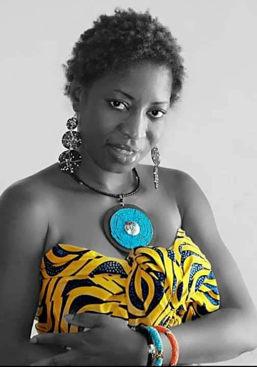 Cinéma: Aissata Ouarma, lauréate de deux prix au Fesdob 8 Cinéma: Aissata Ouarma, lauréate de deux prix au Fesdob 8