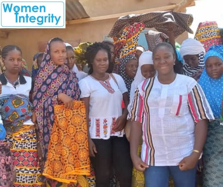 Ouagadougou: Women Integrity fait don aux femmes déplacées internes de Pazanni 1