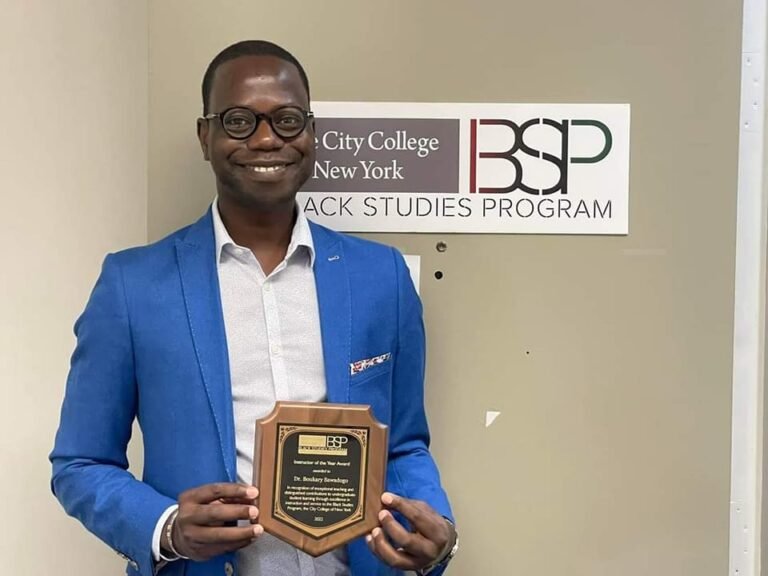 Boukary Sawadogo: meilleur professeur de l'année de City University of News York 20