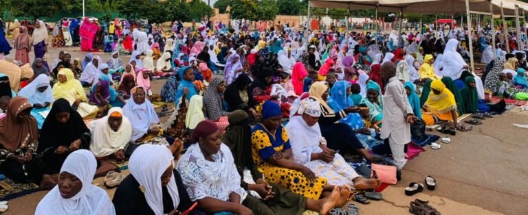 Burkina : les femmes musulmanes ont prié pour la sécurité et la paix 8