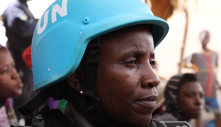 Lieutenant Véronique Ouoba : une Burkinabè engagée pour la scolarisation des filles à Gao 4