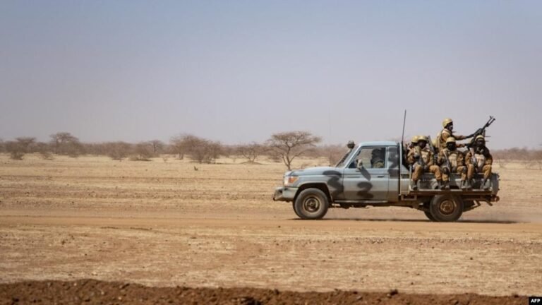 Burkina: des soldats et civiles tués à Bourzanga 13