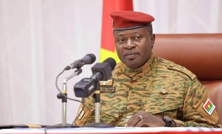 Burkina : « Le président Damiba est déterminé à réussir sa mission » selon des femmes 10