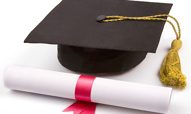 Docteur Honoris Causa, un titre attribué par les grandes universités 2