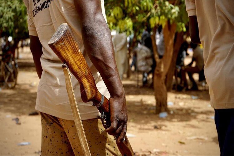 Burkina Faso : Coiffeuse, ancien gendarme, ancien CDR, travailleur du privé, ces volontaires qui s’engagent pour la défense du pays (Faso7) 1
