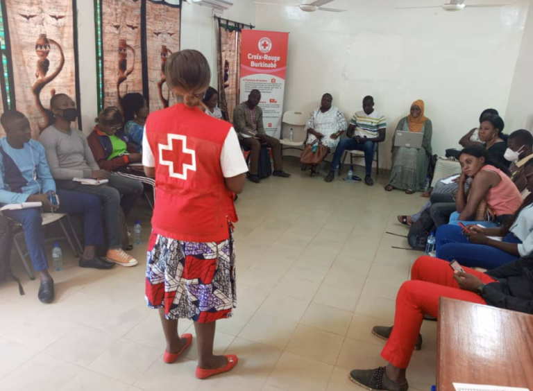 Croix rouge Burkinabé forme des journalistes sur le secourisme 1