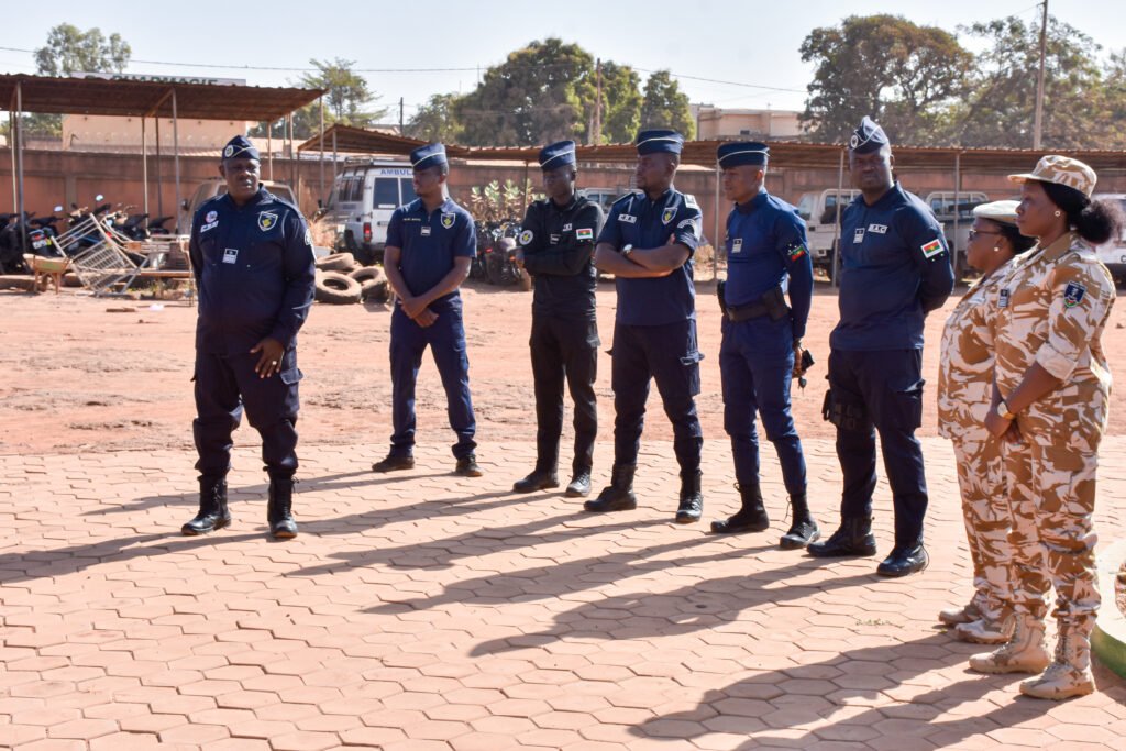 Burkina : l’association des fonctionnaires féminins de la Police Nationale solidaires aux victimes du terrorisme 4