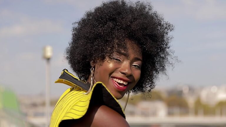 « J’ai chanté M’ba pour demander pardon à ma mère afin qu’elle accepte que je fasse la musique », Kandy Guira 12