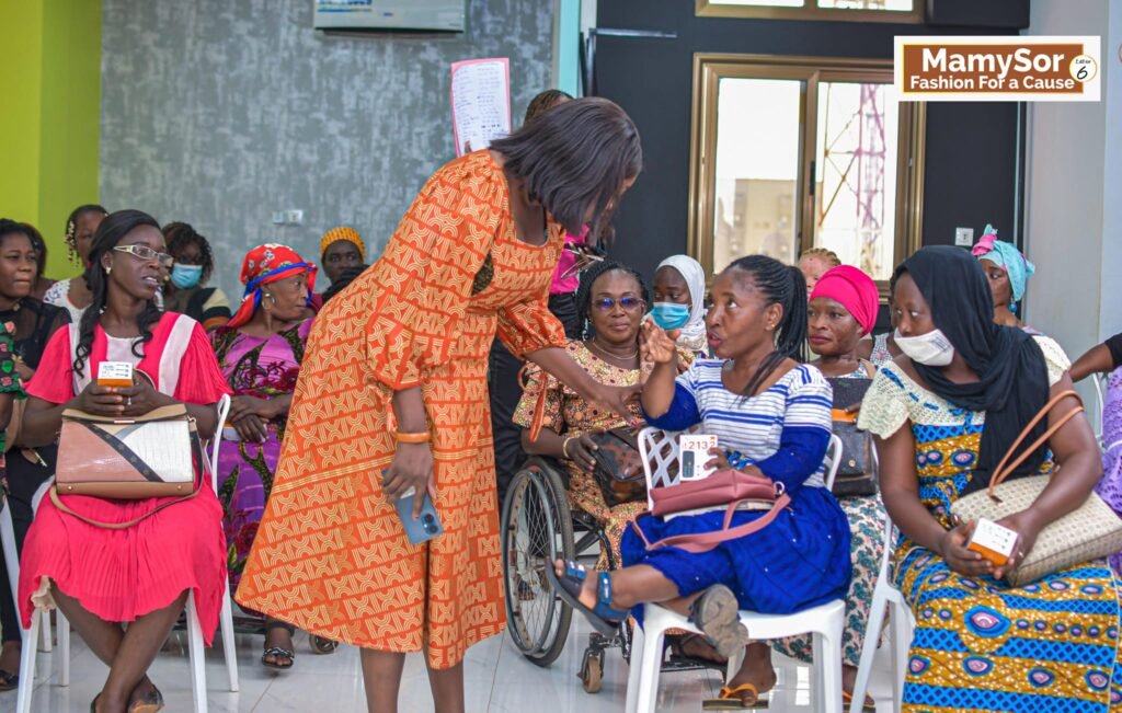 MamySor Fashion For A Cause : la Fondation Orange offre des téléphones à 25 femmes 2