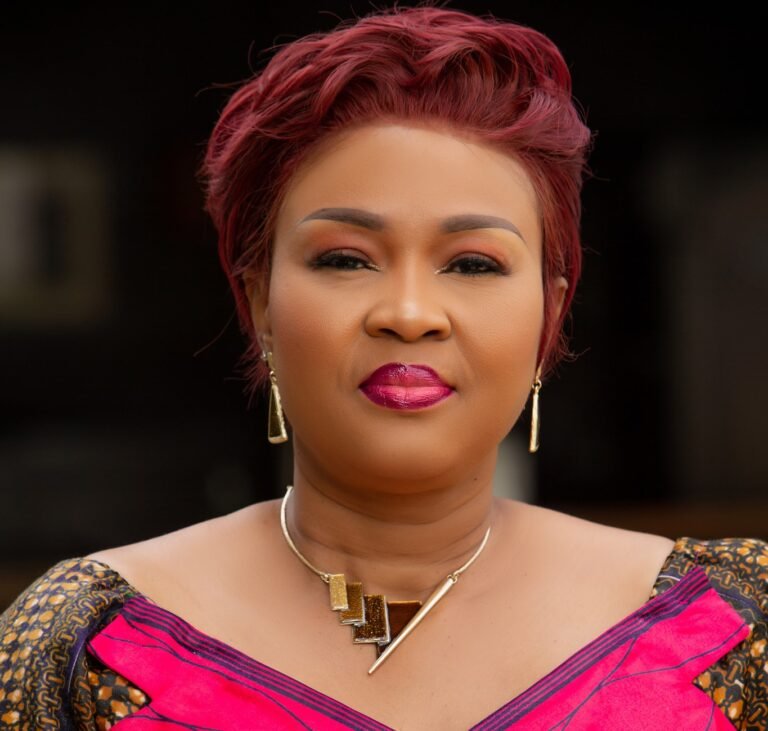 Chronique : les hummm… de Mariam Vanessa Touré sur les aide-ménagères, « bonne pas à tout faire » 1 Chronique : les hummm… de Mariam Vanessa Touré sur les aide-ménagères, « bonne pas à tout faire » 1