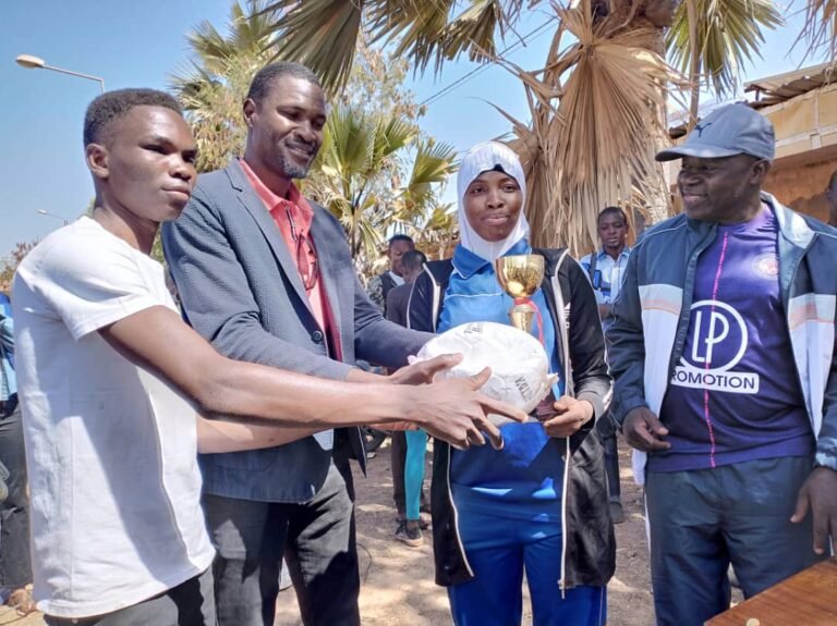 Football féminin : les étudiantes en Master 2 de l’IPERMIC remportent un match amical contre la Licence 3 1