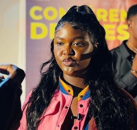 Burkina : top 5 des femmes les plus suivies sur Instagram 4