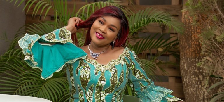 Chronique : les hummm… de Mariam Vanessa Touré sur – femmes, à nos indépendances- 1 Chronique : les hummm… de Mariam Vanessa Touré sur – femmes, à nos indépendances- 1