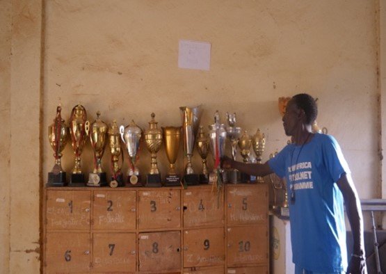 Sport : les Etincelles, ces jeunes footballeuses qui brillent dans l’ombre 3