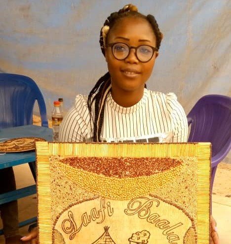 Des tableaux à base de céréales, une activité passionnante pour Lidia Ouena 1 Des tableaux à base de céréales, une activité passionnante pour Lidia Ouena 1