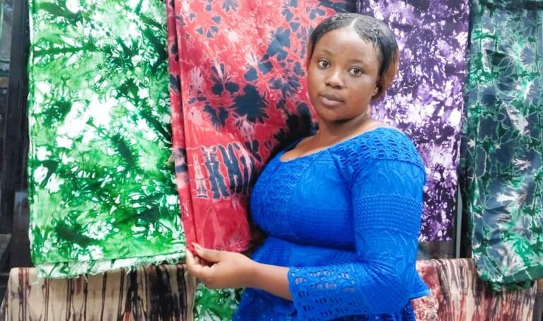 Besthy Fashion, une entreprise qui confectionne des tee-shirts personnalisés en Faso Danfani 1 Besthy Fashion, une entreprise qui confectionne des tee-shirts personnalisés en Faso Danfani 1