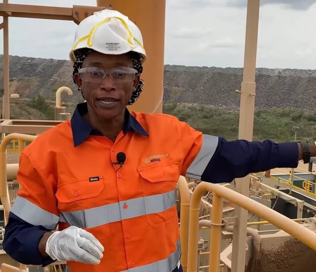 « Le métallurgiste est comme un policier de l’usine », Mariam Karambiri, métallurgiste à Houndé Gold Opérations 2
