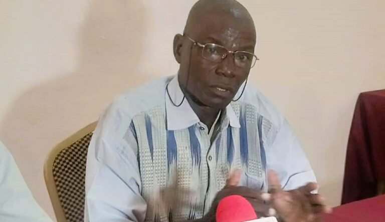 Gbato Dore présente la ‘’ Trahison et la faillite de l’élite intellectuelle burkinabè et des partis politiques’’ 15