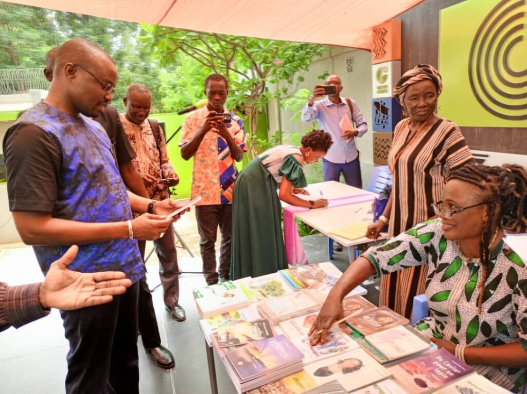 Burkina : l’association « Mots d’Elles » fait la promotion des écrivaines burkinabè 3 Burkina : l’association « Mots d’Elles » fait la promotion des écrivaines burkinabè 3
