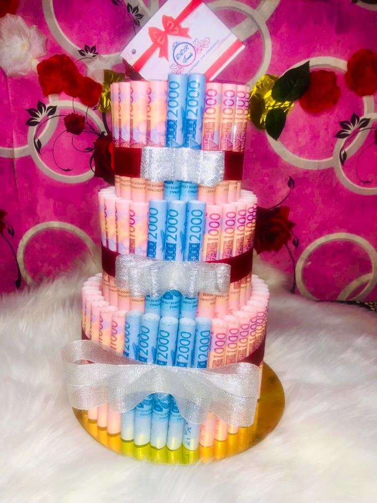Djamilatou Raïssa Dama: De communicante à confectionneuse de bouquets d’argent 8 Djamilatou Raïssa Dama: De communicante à confectionneuse de bouquets d’argent 8