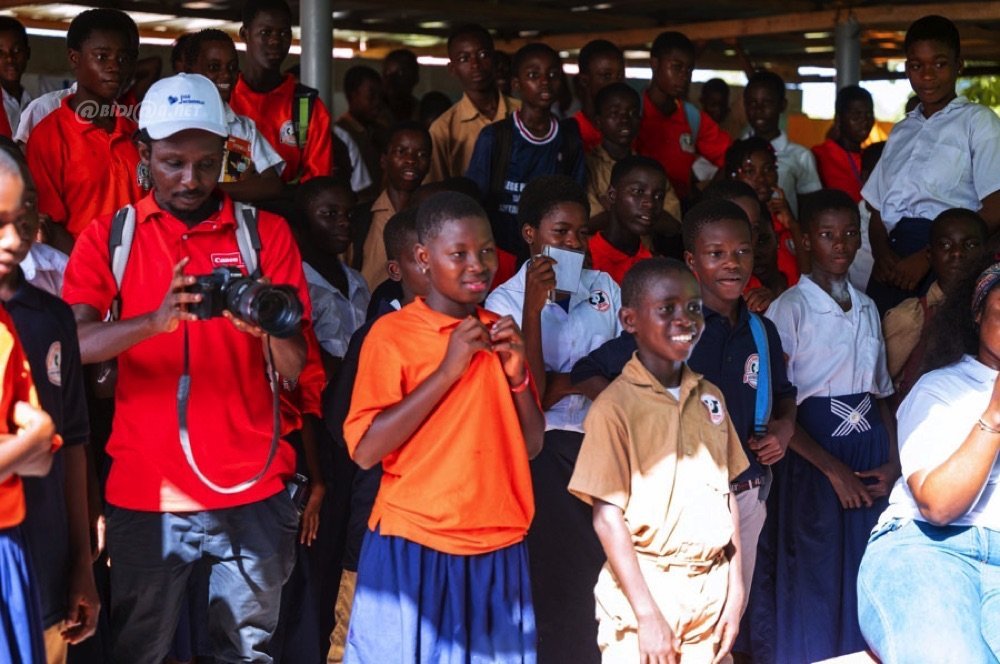 Côte d’Ivoire : ‘’Gbaka Littéraire’’, un projet pour encourager les élèves à la lecture 2 Côte d’Ivoire : ‘’Gbaka Littéraire’’, un projet pour encourager les élèves à la lecture 2