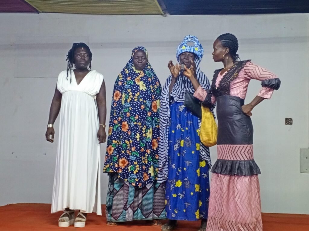 Association Mères Solidaires : Une soirée d’exposition vente pour célébrer l’autonomisation des femmes déplacées internes 3 Association Mères Solidaires : Une soirée d’exposition vente pour célébrer l’autonomisation des femmes déplacées internes 3