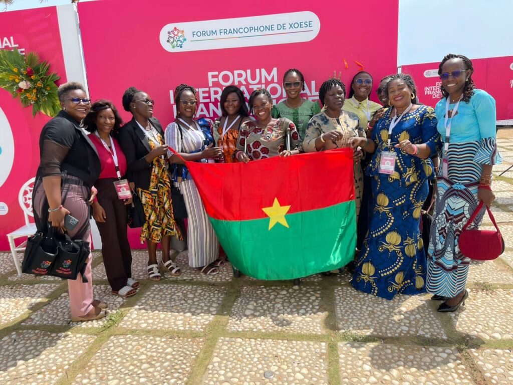 Claire Ouedraogo Rouamba, une héroïne du développement primée au Forum International de XOESE 4 Claire Ouedraogo Rouamba, une héroïne du développement primée au Forum International de XOESE 4