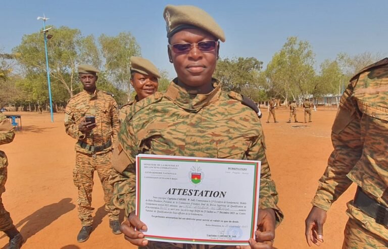 Gendarmerie nationale : Gladys W. Zougda sort première de la 23ème promotion du BSQG 123