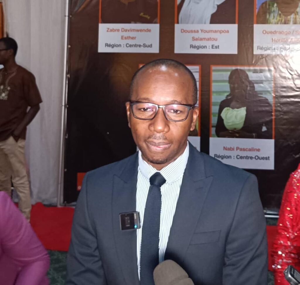 Ambassadrices Orange des Régions : 12 millions FCFA pour Doussa Youmanpoa Salamatou, la gagnante de l’édition 2023 5 Ambassadrices Orange des Régions : 12 millions FCFA pour Doussa Youmanpoa Salamatou, la gagnante de l’édition 2023 5