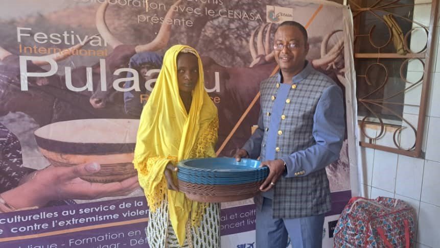 Burkina : Le festival Puulaku solidaire à des femmes du foyer Fama 2 Burkina : Le festival Puulaku solidaire à des femmes du foyer Fama 2