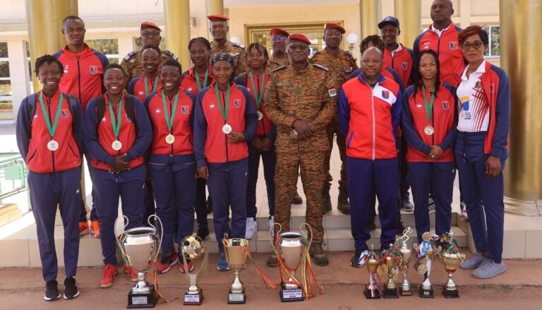 Sport : le chef d’Etat-Major Général félicite les championnes féminines de l’armée 6