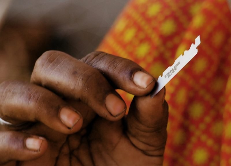Journée mondiale de lutte contre l’excision : Pres de 4,4 millions de jeunes filles risquent l’excision en 2024 2 Journée mondiale de lutte contre l’excision : Pres de 4,4 millions de jeunes filles risquent l’excision en 2024 2