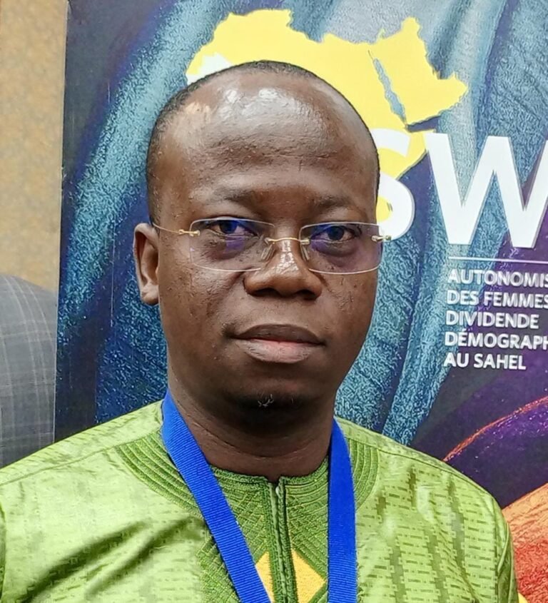 « SWEDD a contribué à augmenter le taux de scolarisation et de maintien des filles à l’école » Dr Prince Comlan Eugène Adjovi 6