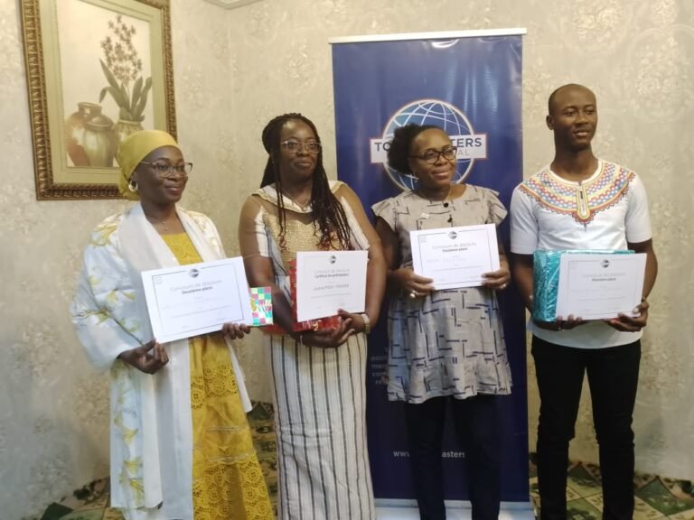Club Ouaga Forum : Josiane et Moustapha, vainqueurs des concours d’évaluation et de discours 1