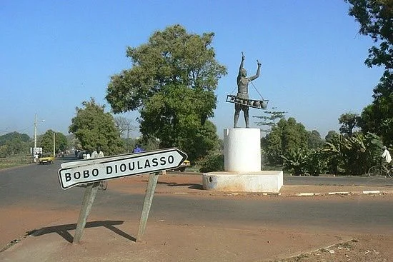 Bobo-Dioulasso: Quand un ''jeune amour'' conduit au Tribunal 2 Bobo-Dioulasso: Quand un ''jeune amour'' conduit au Tribunal 2