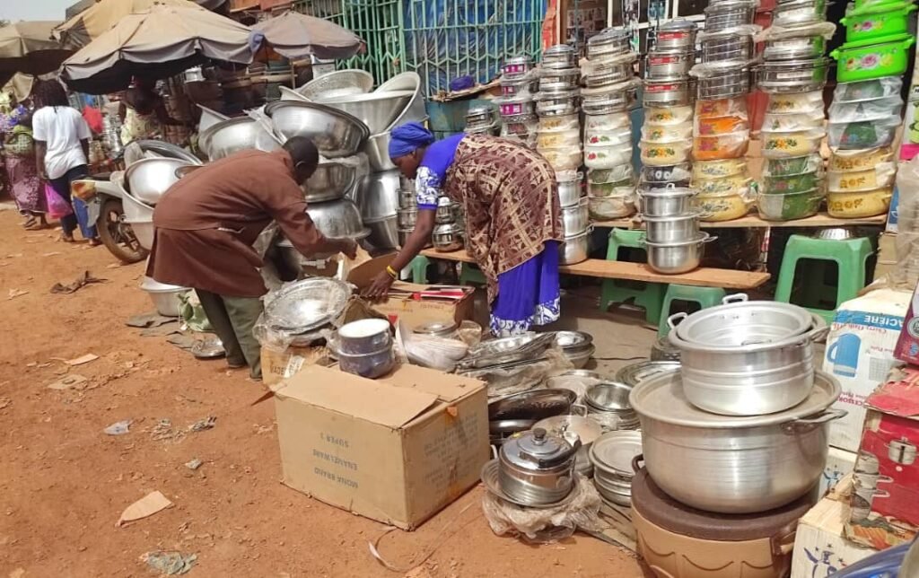 Marchés hebdomadaires : une tradition préservée dans plusieurs quartiers de Ouaga 2 Marchés hebdomadaires : une tradition préservée dans plusieurs quartiers de Ouaga 2