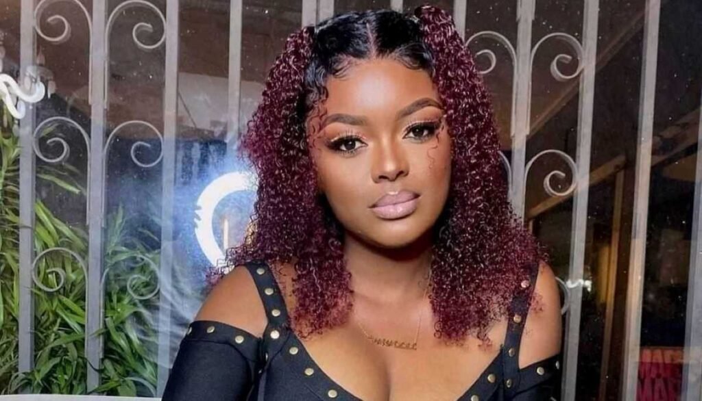 Gabon : La chanteuse Créol hospitalisée suite à une agression ‘’sauvage’’ 2 Gabon : La chanteuse Créol hospitalisée suite à une agression ‘’sauvage’’ 2