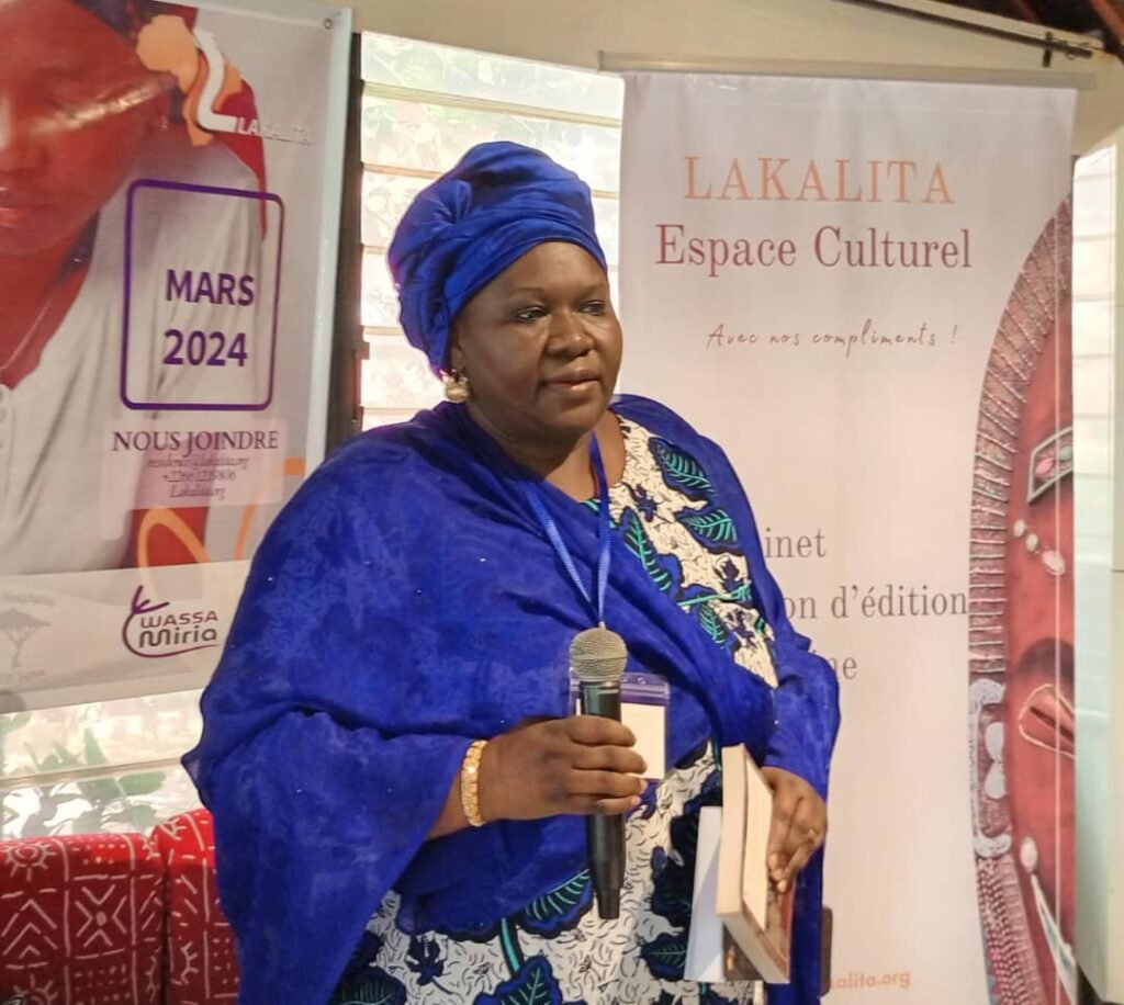 Résidence Lakalita : Près d’une trentaine de jeunes femmes s’initient à l’art de la guérison par la littérature 3 Résidence Lakalita : Près d’une trentaine de jeunes femmes s’initient à l’art de la guérison par la littérature 3