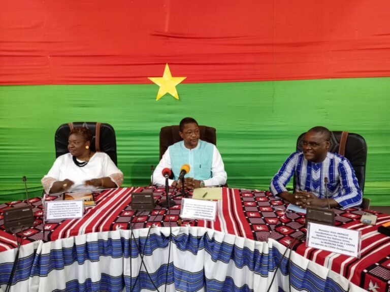 Session Alternative : Environ 300 participantes échangent sur la condition de la femme en Afrique et au Burkina 4