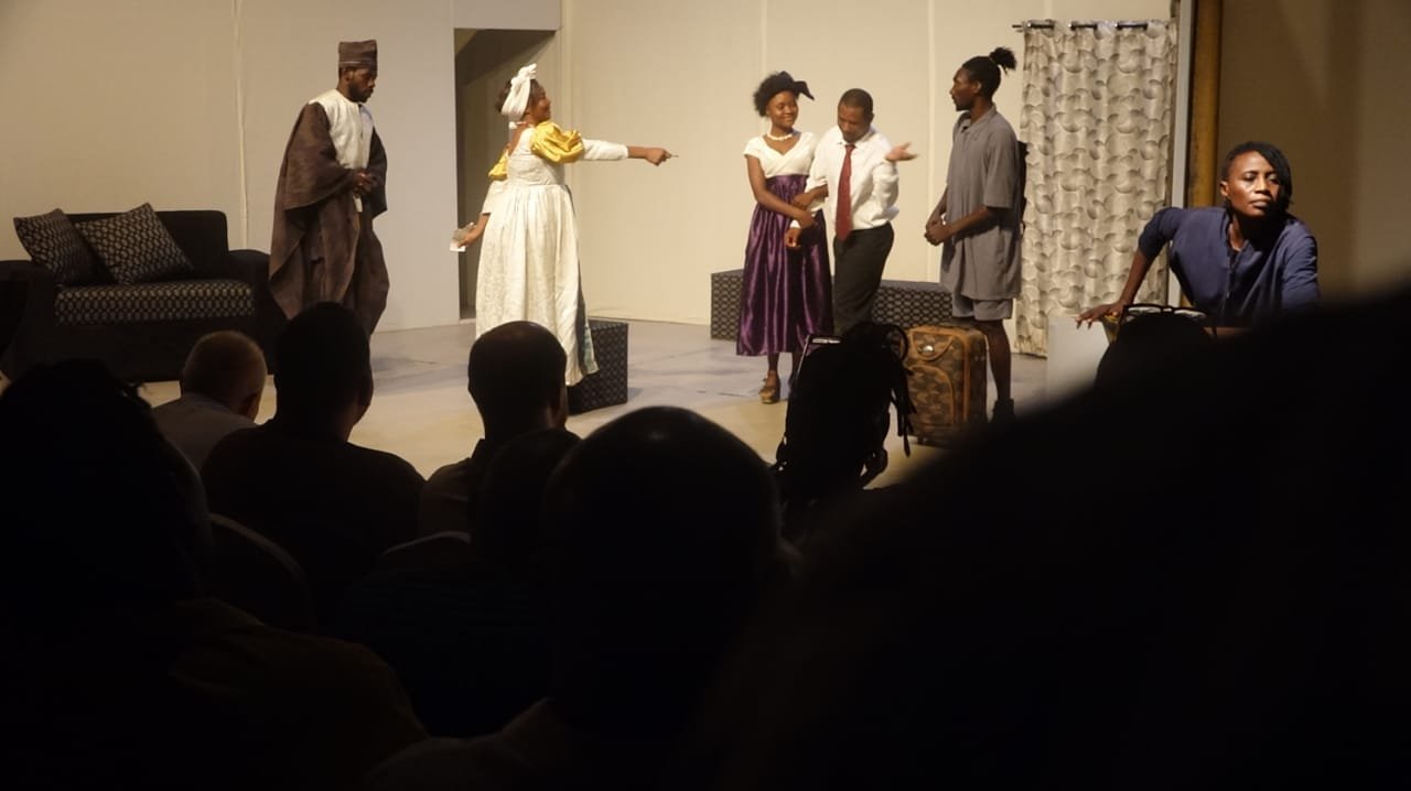 Journée internationale du Théâtre :  L’association Russo-burkinabè « débarque » avec le « Revizor » au CITO
