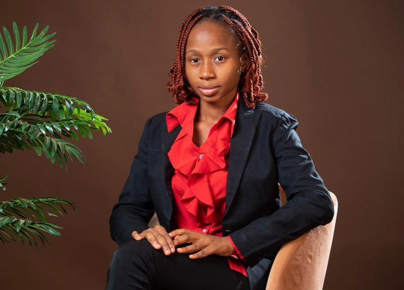#InstantDiasporaBurkinabè : Brunhilda Simonette Tapsoba, l’étudiante qui parvient à concilier études, vie associative et entrepreneuriat 2 #InstantDiasporaBurkinabè : Brunhilda Simonette Tapsoba, l’étudiante qui parvient à concilier études, vie associative et entrepreneuriat 2
