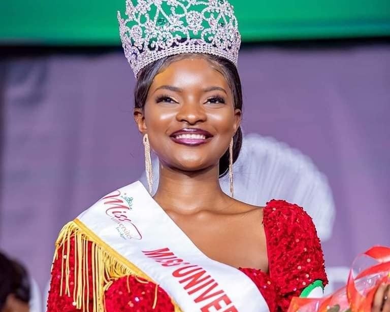 Miss Université 2024 : Priscilla Traoré sacrée reine de la beauté et de l’intelligence 2 Miss Université 2024 : Priscilla Traoré sacrée reine de la beauté et de l’intelligence 2